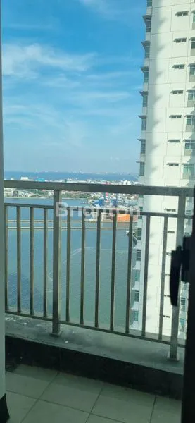 image CONDOMINIUM BAYWALK MENGHADAP KE LAUT (1)