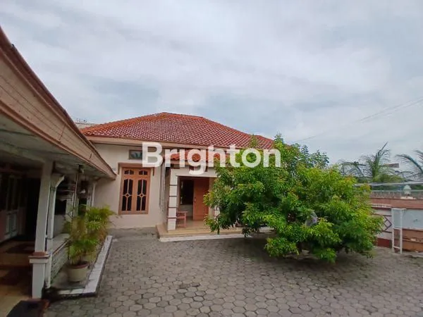 image DIJUAL RUMAH ETNIK DI GEMOLONG BELAKANG POLRES (5)