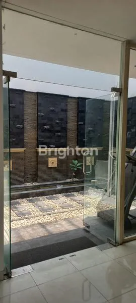 image RUMAH LUAS DI RAFFLES HILLS (8)