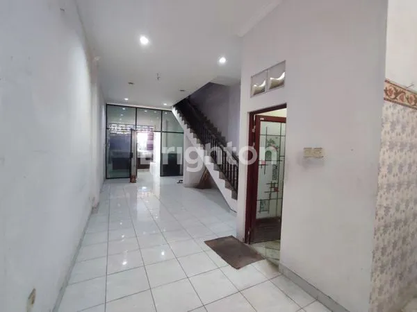 image RUKO 4 LANTAI DI KUTA  (4)