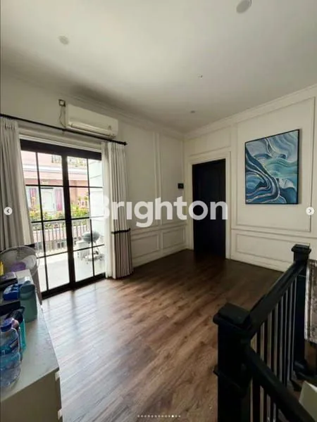 image RUMAH MEWAH AMERICAN CLASSIC DI JAGAKARSA JAKSEL (7)