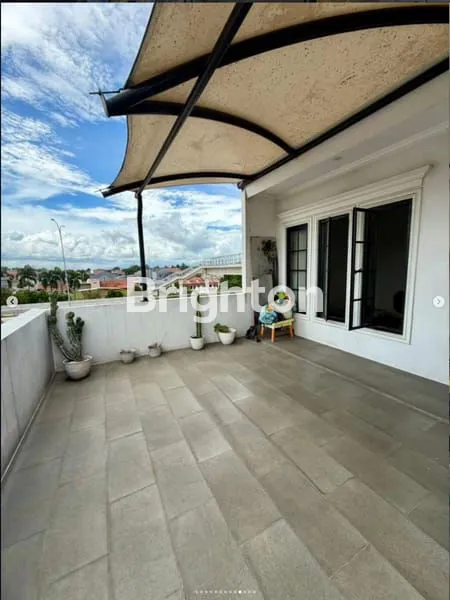 image RUMAH MEWAH AMERICAN CLASSIC DI JAGAKARSA JAKSEL (6)