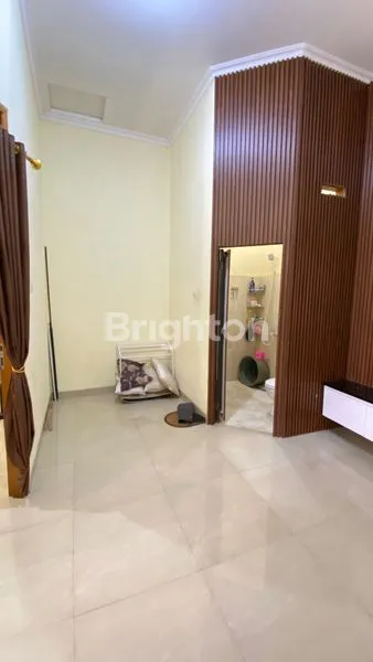 image RUMAH CANTIK SIAP HUNI SEMI FURNISH DI SUKMAJAYA DEPOK DEKAT PASAR AGUNG (5)