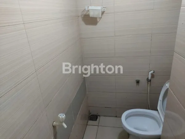 image HUNIAN STRATEGIS 4KT DEKAT TOL & STASIUN (7)