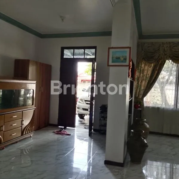 image RUMAH CANTIK DI JALAN BERINGIN (4)