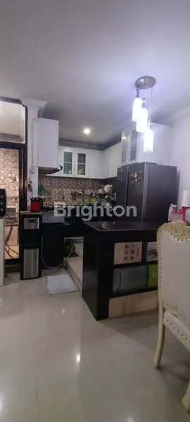 image RUMAH ASRI KOMPLEK GOLDEN LAND, SIAP HUNI. (7)