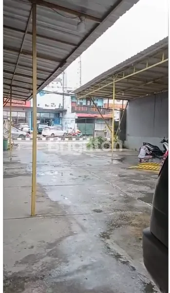 image DISEWAKAN LAHAN USAHA 643 M² EX CARWASH | LEBAR 13,5 M | FLEKSIBEL UNTUK BERBAGAI USAHA (2)