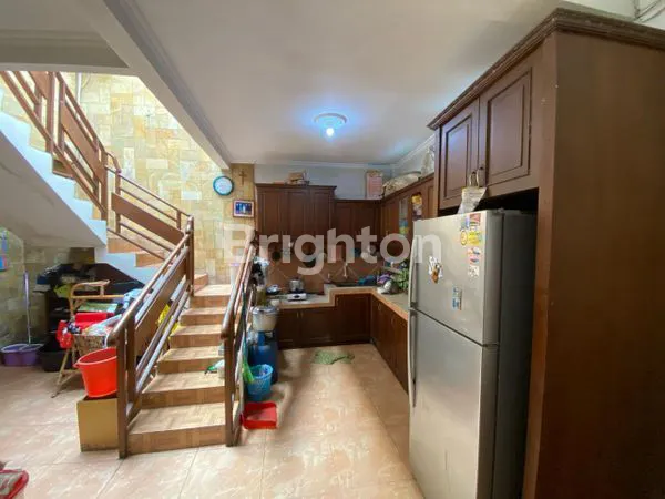 image DIJUAL RUMAH PANEMBAHAN KERATON YOGYAKARTA (2)