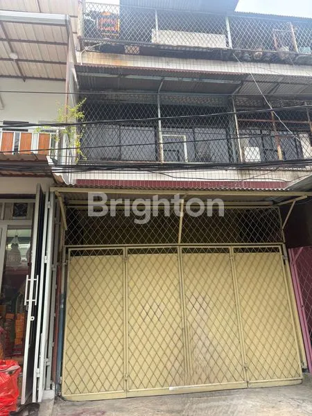 image RUKO 1 LANTAI STRATEGIS DEPAN PASAR JALAN RAYA DI TELUK GONG JAKARTA UTARA (1)