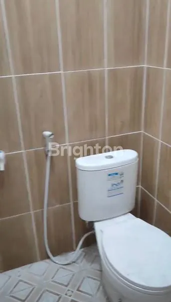 image RUKO 1 LANTAI STRATEGIS DEPAN PASAR JALAN RAYA DI TELUK GONG JAKARTA UTARA (5)