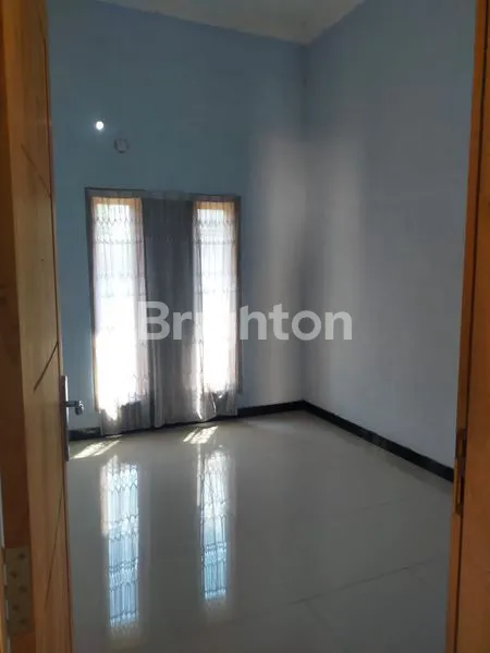 image GUEST HOUSE DEKAT PINTU TOL PRAMBANAN JOGJA (5)