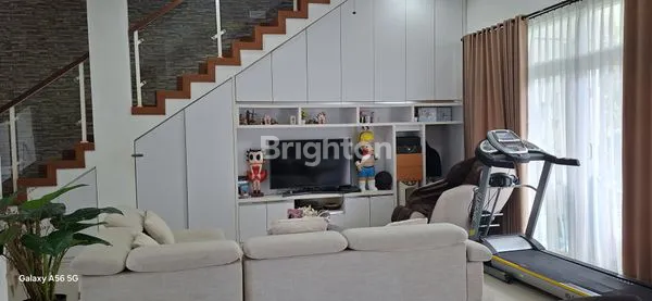 image VILLA 2 LANTAI FULL FURNISHED DI TAMAN BARUNA JIMBARAN (2)