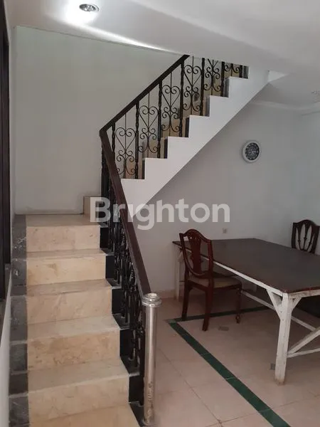 image RUMAH 2 LANTAI KEBON BARU TEBET JAKARTA SELATAN STRATEGIS BEBAS BANJIR MURAH TERJANGKAU (6)