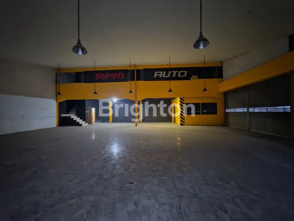 image RUKO GANDENG TANPA SEKAT SIAP UNTUK SHOWROOM DAN ACCESORIES KENDARAAN HARAPAN INDAH BEKASI SELATAN (2)