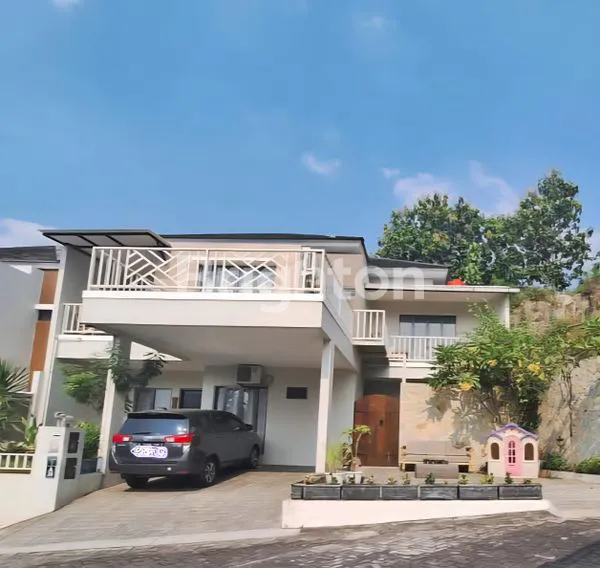 image PANDANARAN HILLS  (1)