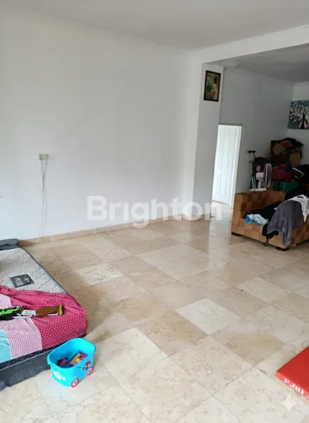 image RUMAH PREMIUM DI UBUNG KAJA DENPASAR DEKAT CITRALAND & CARGO (3)