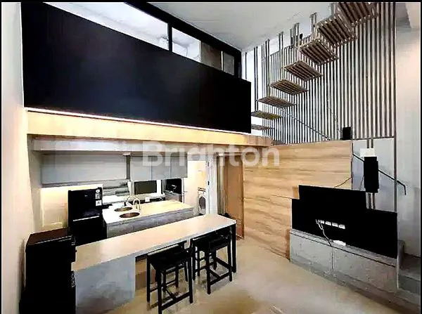 image RUMAH MODERN BERGAYA RESORT FULL FURNISHED SIAP HUNI - DI GREENWICH PARK BSD CITY (2)