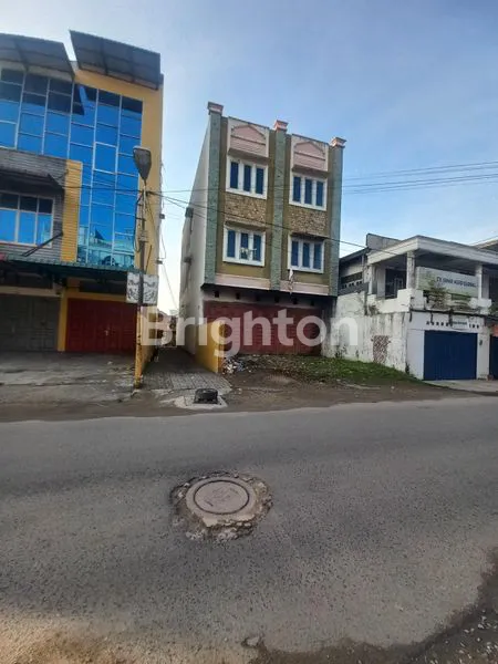 image DIJUAL RUMAH 4KT, LT LUAS 176M², LOKASI STRATEGIS MEDAN (6)