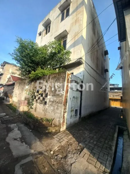 image DIJUAL RUMAH 4KT, LT LUAS 176M², LOKASI STRATEGIS MEDAN (4)