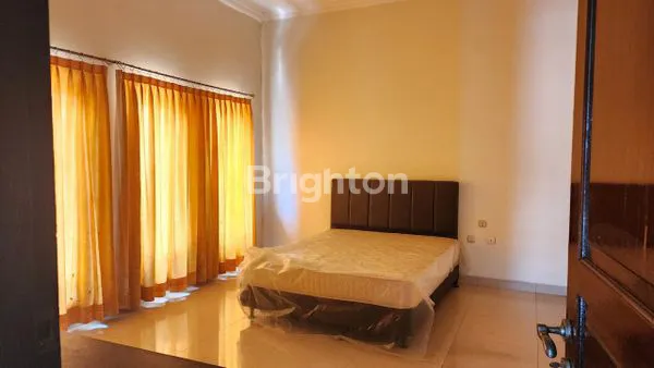 image DIJUAL CEPAT RUMAH CANTIK DAN STRATEGIS (4)