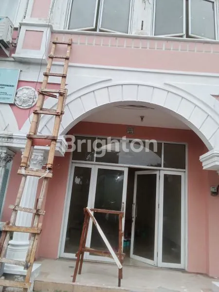 image RUKO 3 LANTAI DI GADING SERPONG, SIAP HUNI (5)