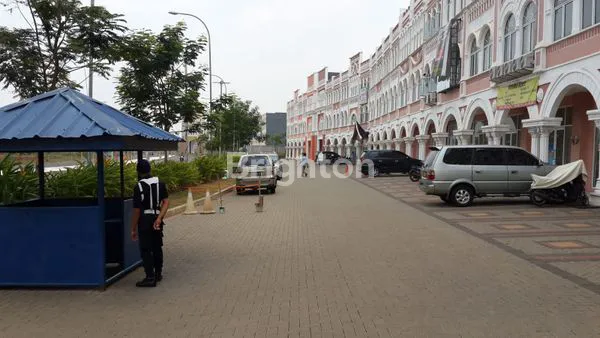 image RUKO 3 LANTAI DI GADING SERPONG, SIAP HUNI (4)