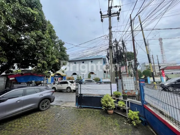 image SANGAT STRATEGIS .. WORTHED !!! MURAH !!! RUMAH/BANGUNAN PINGGIR JALAN UTAMA (4 JALUR) (3)