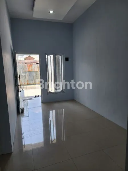 image PLOSO TIMUR BARU GRESS 2 LANTAI DEKAT MERR (4)