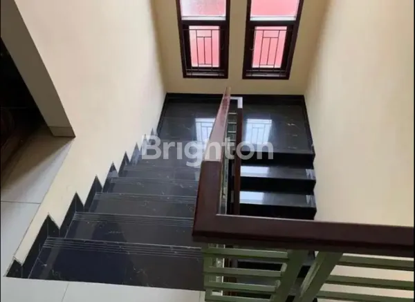 image RUMAH MEGAH SIAP HUNI AREA PREMIUM DEKAT MALL ARION EKONOMIS STRATEGIS (5)