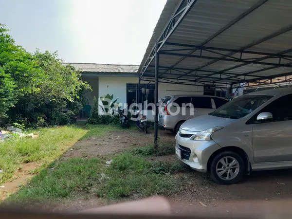 image RUMAH STRATEGIS LT 300M² DI PONDOK KELAPA SELATAN (1)