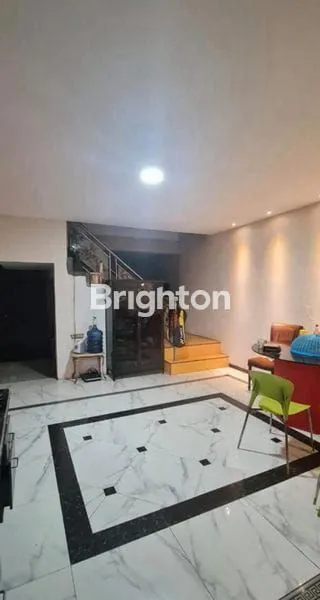 image RUMAH 1 LANTAI SIAP HUNI DI PERUMAHAN GRAHA SAMPURNA, WIYUNG, SURABAYA BARAT. DEKAT RAYA WIYUNG - CITRALAND - PAKUWON MALL - GRAHA FAMILI - ROYAL RESIDENCE, DLL. (4)