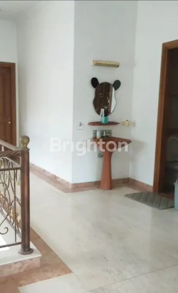 image RUMAH 4 KAMAR TIDUR DI TERAS AYUNG (4)