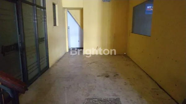 image DISEWAKAN BARATAJAYA SIAP PAKAI COCOK GUDANG/ SHOWROOM / RESTO / MINIMARKET DLL STRATEGIS DEKAT TENGAH KOTA (6)