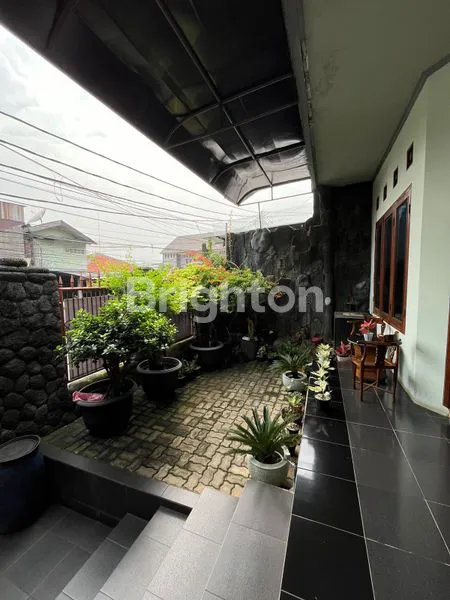 image RUMAH.MEWAH DI KEBUN MANGGA (2)
