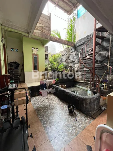 image RUMAH.MEWAH DI KEBUN MANGGA (7)