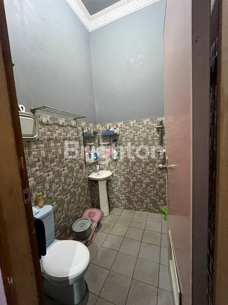 image RUMAH.MEWAH DI KEBUN MANGGA (5)