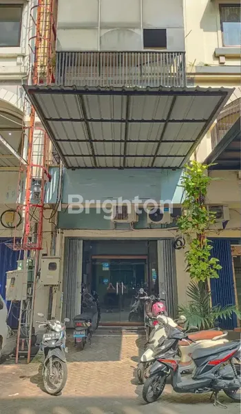 image RUKO 3 LANTAI PANJANG JIWO SIAP PAKAI COCOK KANTOR/USAHA STRATEGIS (1)