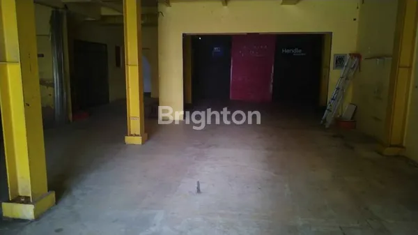 image RUMAH USAHA BARATAJAYA SIAP PAKAI STRATEGIS DEKAT NGAGEL, NGINDEN (5)