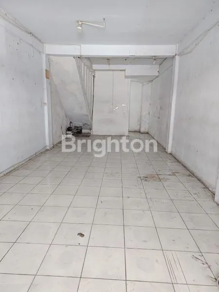 image RUKO  EDISI PROMO STRATEGIS DI JELAMBAR UTARA (4)