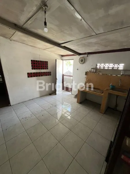 image RUMAH SHM SIAP HUNI, LT 392M² DI JALAN RAYA SOLO-SEMARANG (6)