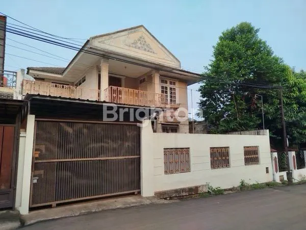 image RUMAH LUAS 317 M² DI CIRENDEU, SEMI FURNISHED (8)