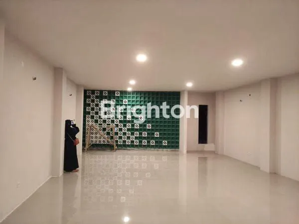 image RUKO KAWASAN STRATEGIS JOMBANG COCOK KOMERSIAL /KANTOR/ SALON KECANTIKAN/BARBER /CAFE (3)