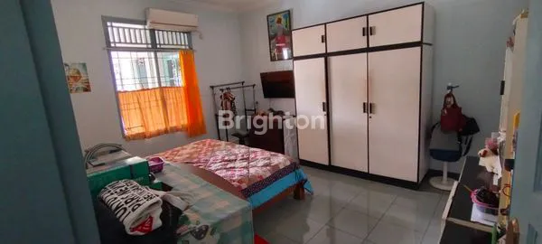 image RUMAH SIAP HUNI, HOOK 2 LANTAI, LOKASI STRATEGIS DI BOGOR (4)