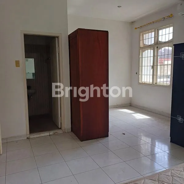 image RUMAH KOMPLEKS TASBI 1 2 LANTAI (3)