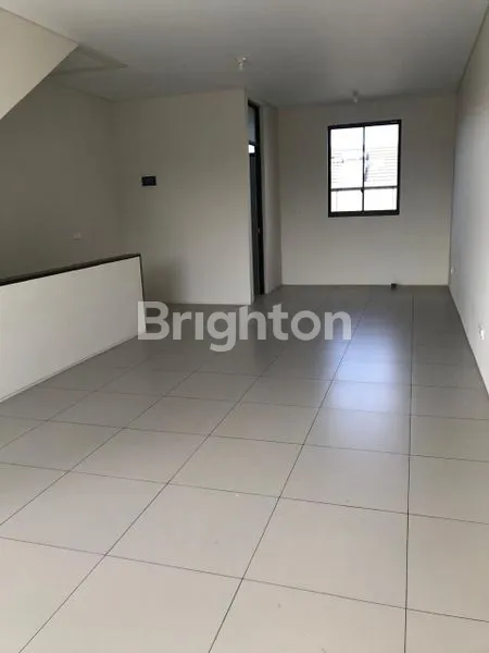 image RUKO BARU SASAKIRANA KBP, 2.5 LANTAI STRATEGIS & SIAP PAKAI (4)