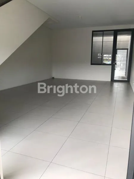 image RUKO BARU SASAKIRANA KBP, 2.5 LANTAI STRATEGIS & SIAP PAKAI (7)