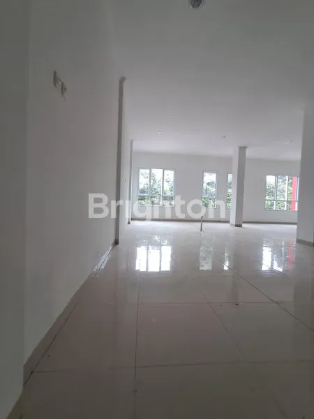 image RUKO DISEWAKAN LOKASI SANGAT STRATEGIS RE MARTADINATA (4)