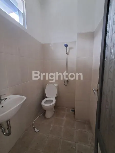 image RUKO DISEWAKAN LOKASI SANGAT STRATEGIS RE MARTADINATA (3)