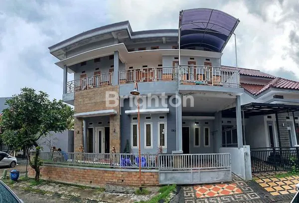 image RUMAH HOOK DI BUKIT CEMARA TUJUH DAU MALANG (3)