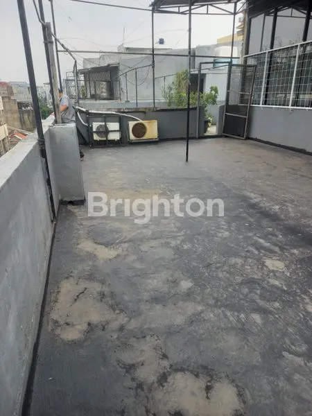 image RUKO STRATEGIS TAMAN SARI, 3 LANTAI SIAP HUNI (8)